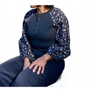 NEW PROMESA hudson floral sleeves top in black